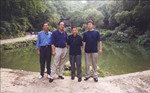 2003年8月，与深圳特区报胡志民主任