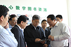 2014年05月15日山东省委副书记、省长郭树清视察日照青苹果